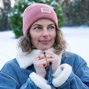 CHAMAYE Drama Queen Organic Cotton Beanie